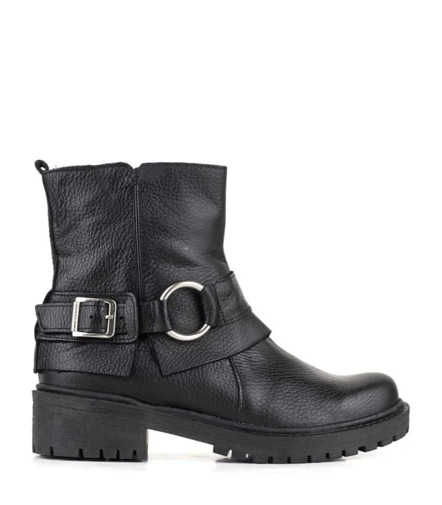 Botas cortas de cuero con herraje