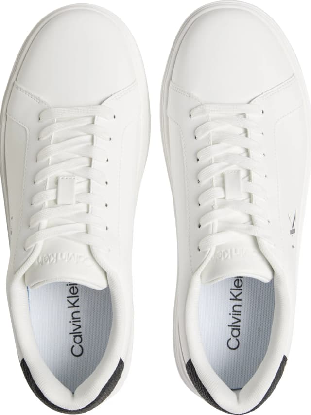 Zapatillas clásicas con cordones — imagen 3