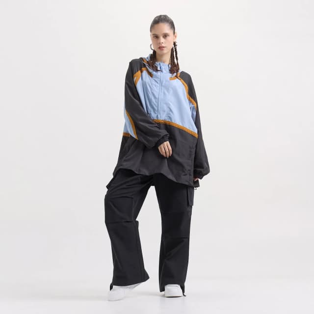 Campera Lines Windbreaker De Mujer Celeste  | Atomik