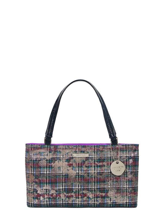 Carmela Limited Edition