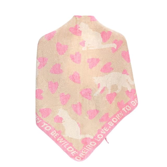 Bufanda triangular oreiro love de Target Moda — imagen 11