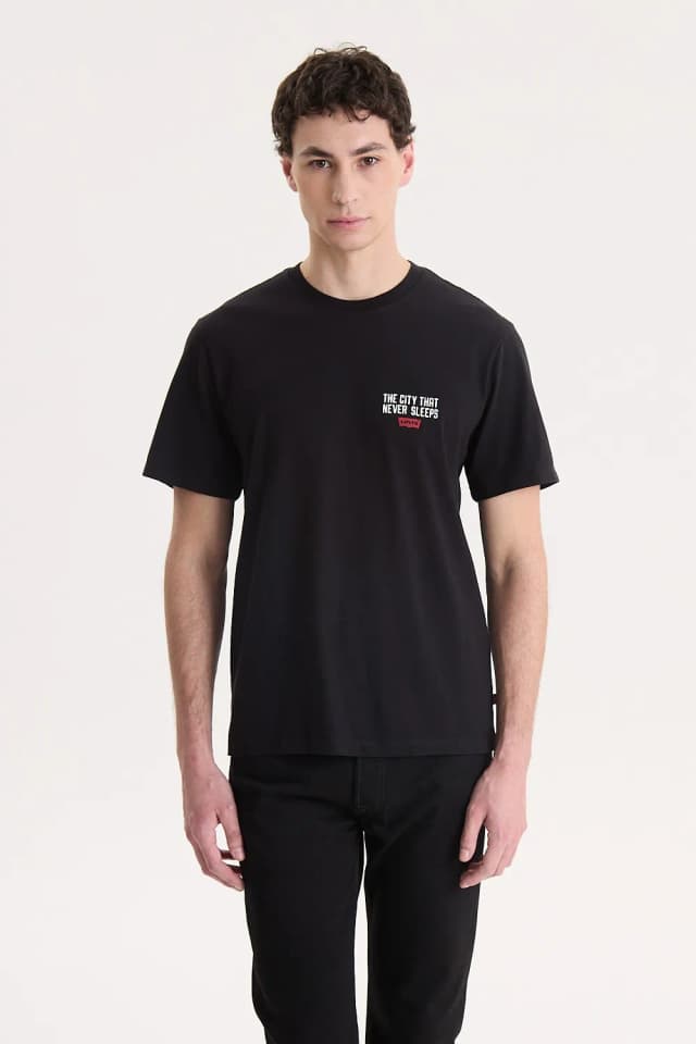 Remera Levis Relaxed Negro
