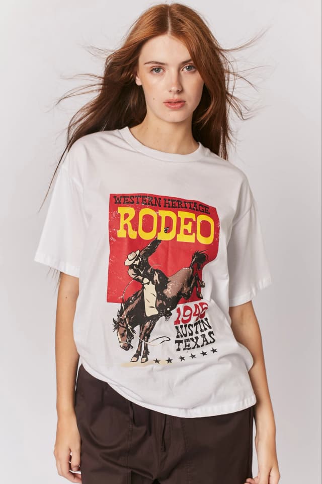 REMERA RODEO
