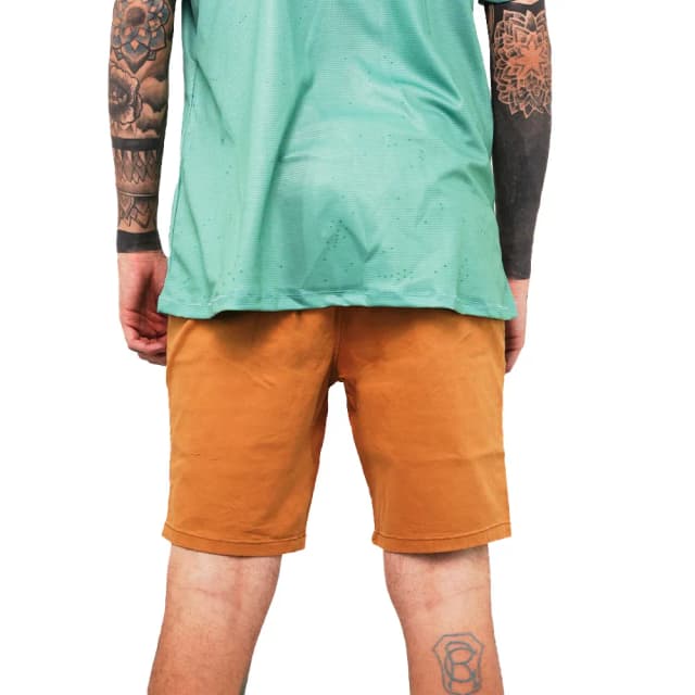 Bermuda Hombre Brand — imagen 3