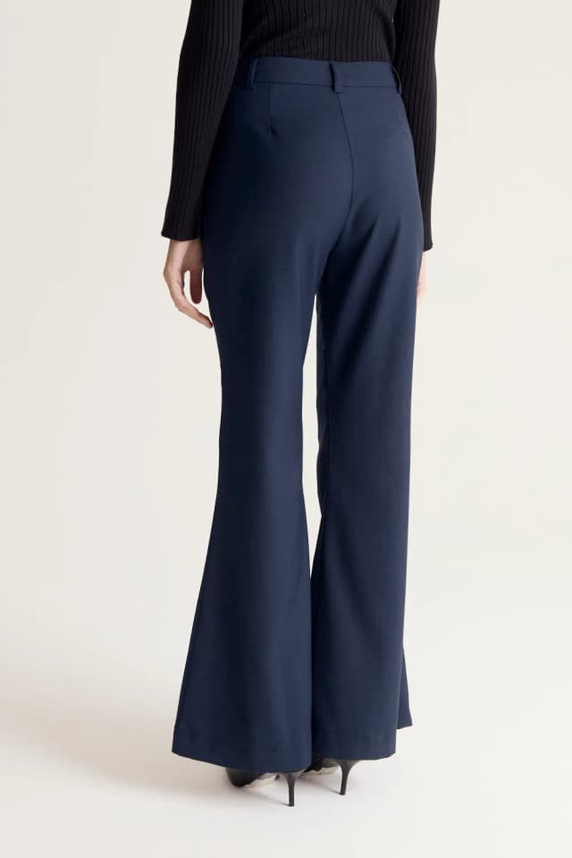 PANTALON FLARE ROW — imagen 5