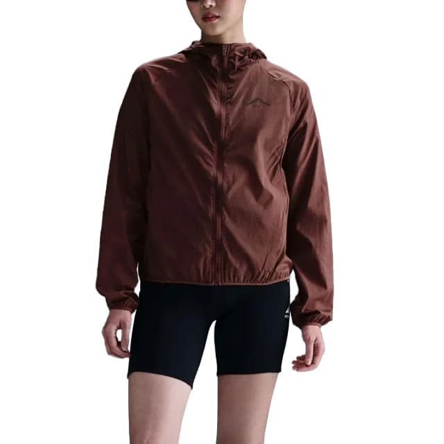 Campera Nike Outdoor Trail Mujer