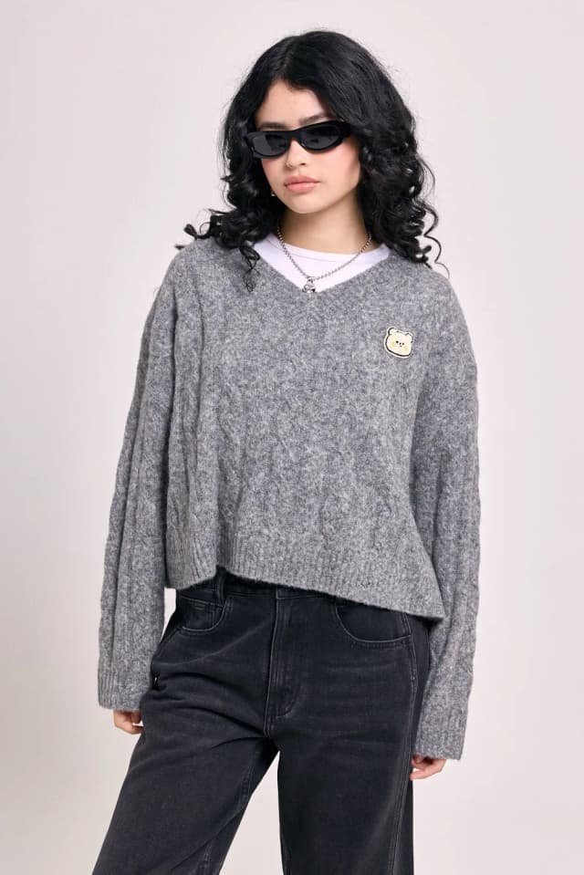 SWEATER WARM