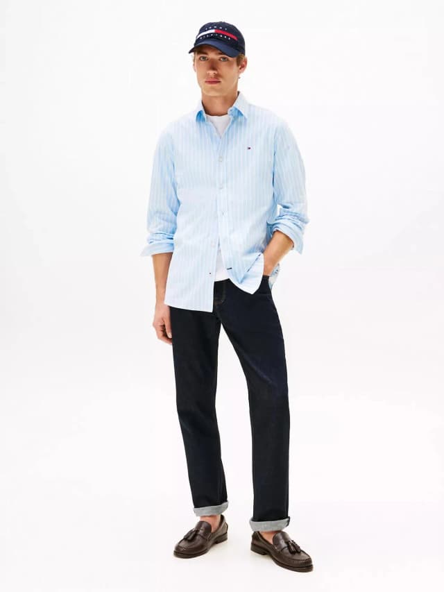 Camisa oxford con diseño a rayas regular fit — imagen 2