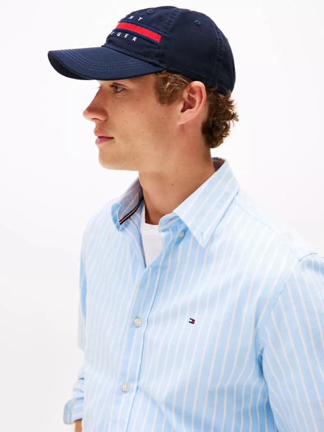 Camisa oxford con diseño a rayas regular fit — imagen 4